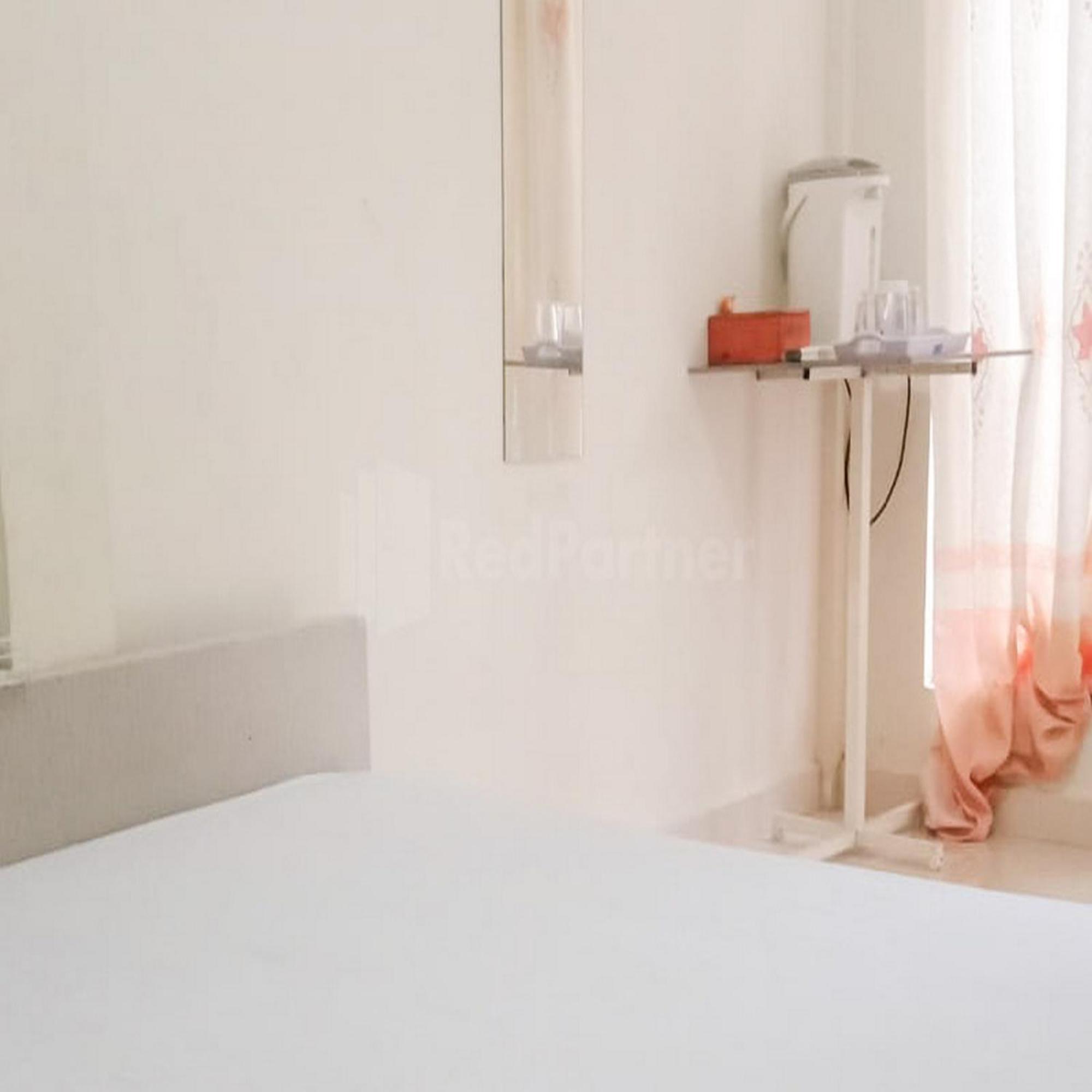 Wisma Pinggir Mitra Reddoorz Танджунг Пинанг Екстериор снимка